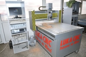 CNC Luka CNC mašina za sečenje, glodanje, bušenje